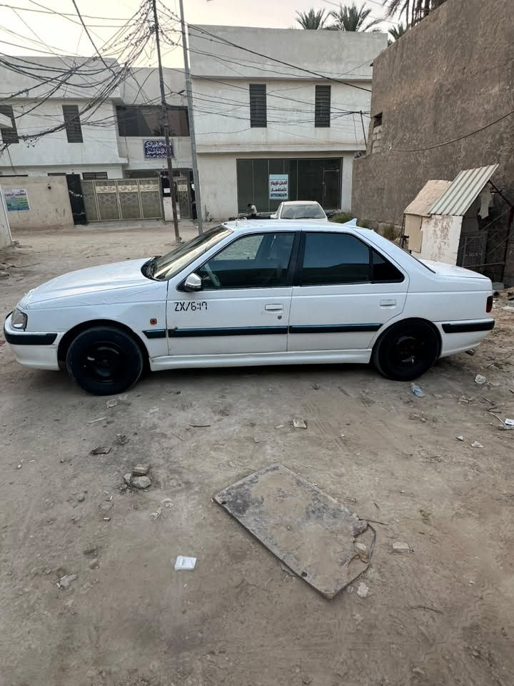 سلام عليكم بيجو بارص موديل 2011 سنويه لل2031رقم انكليزي  كير ومكينه فرنسي  وكهربائيات السياره احلا من الصوره بهواي تدفئه تبريد بدون اي ضربه فقط البنيد للاستفسار *********** 
العنوان كربلاء
