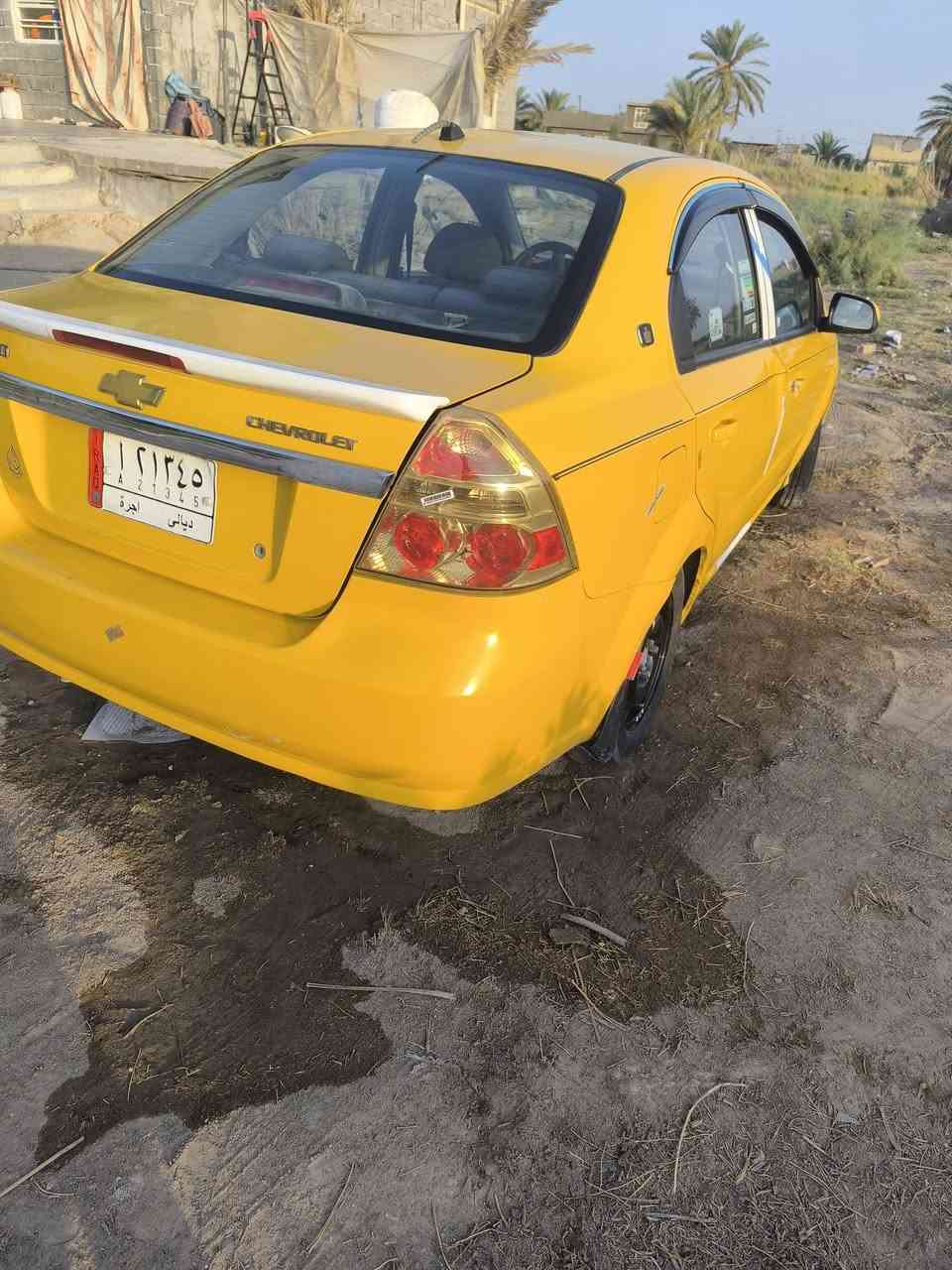 سلام عليكم
افيو وارد امريكي موديل ٢٠٠٧
كير واتماتيك 
محرك خير من الله مسكر 
تبريد شغال 
بيه نقص واحد الكير مالته يجلب ع النمره الثالثه 
السعر المطلوب ٣٥ وبيه مجال 
للستفسار ***********

