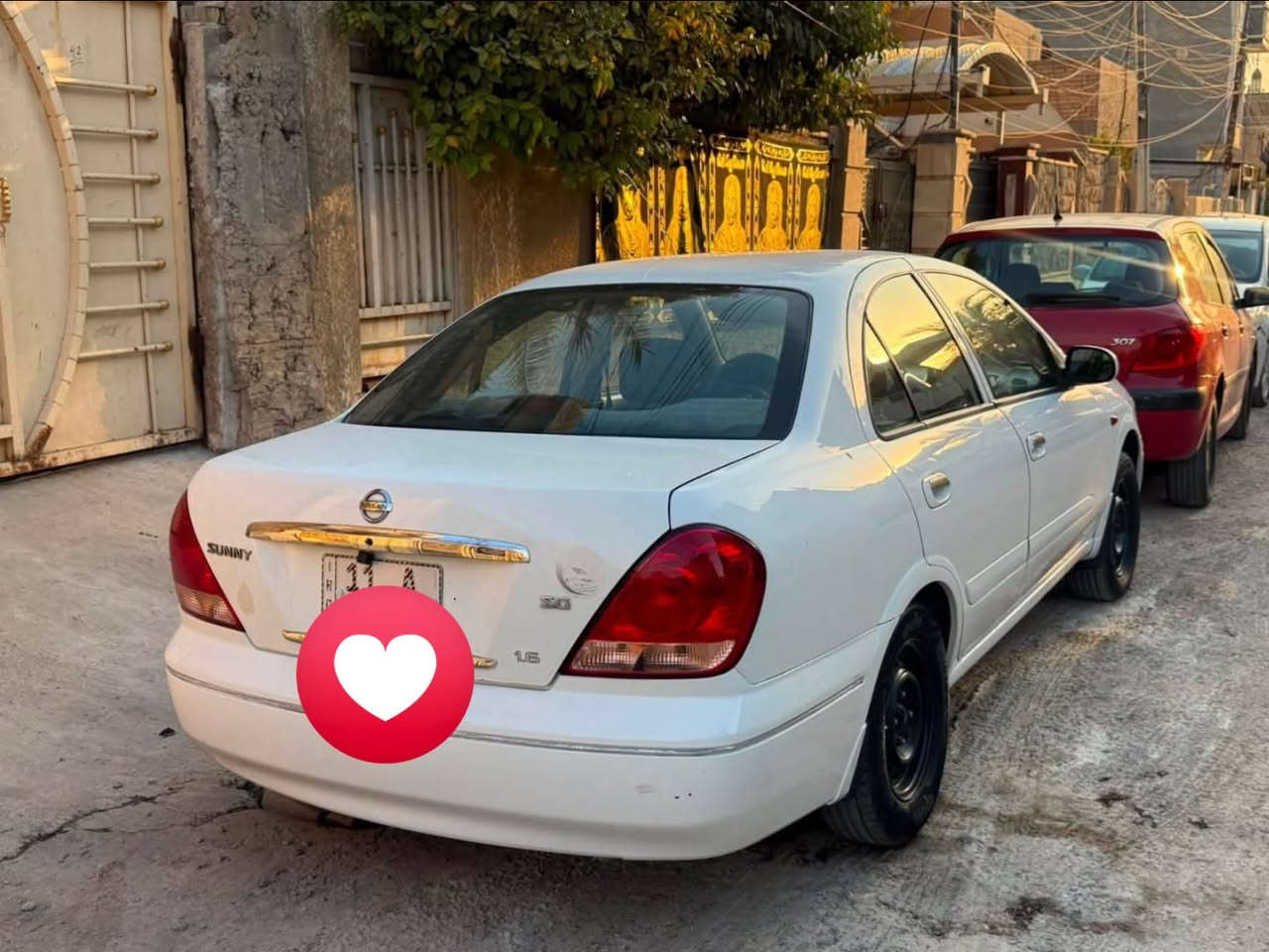 نيسان سني ياباني ٢٠٠٤
كير مكينه ١٦٠٠ مكفول
تبريد
تخم تاير 
منضومه بانزين شلع جديدة
منضومه المي جديدة
عضمتها كلش حلوه
بيها رش ٤ قطع وقطعه كلير 
سونار مرفق بلمنشور
بدون اي دواخل لغود شواصي 
رقم بغداد جديد
هزه جديده
تحويل مباشر 
مكانها الكرخ العامريه 
سعر ٧٦ وبيها مجال بسيط 
***********
