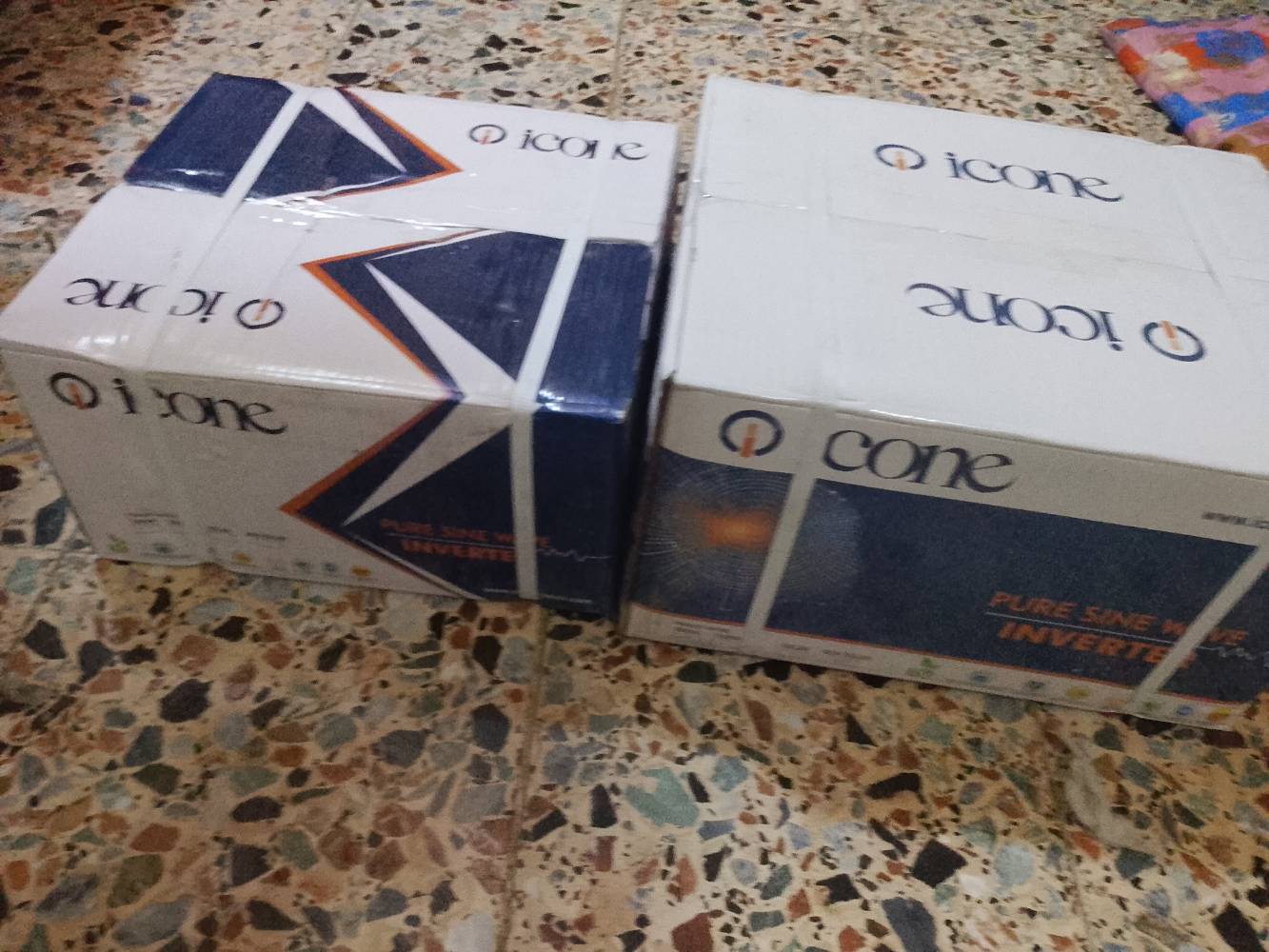 عاكسات للبيع • جملة • ٣ أمبير ٧ أمبير