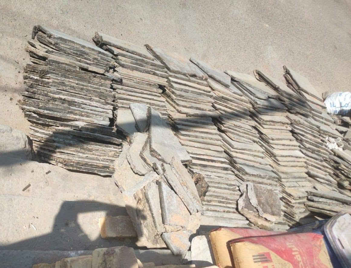 شتايگر مستعمل قياس ٥٠ للبيع

عدد أكثر من (200 ) قطعة
***********
