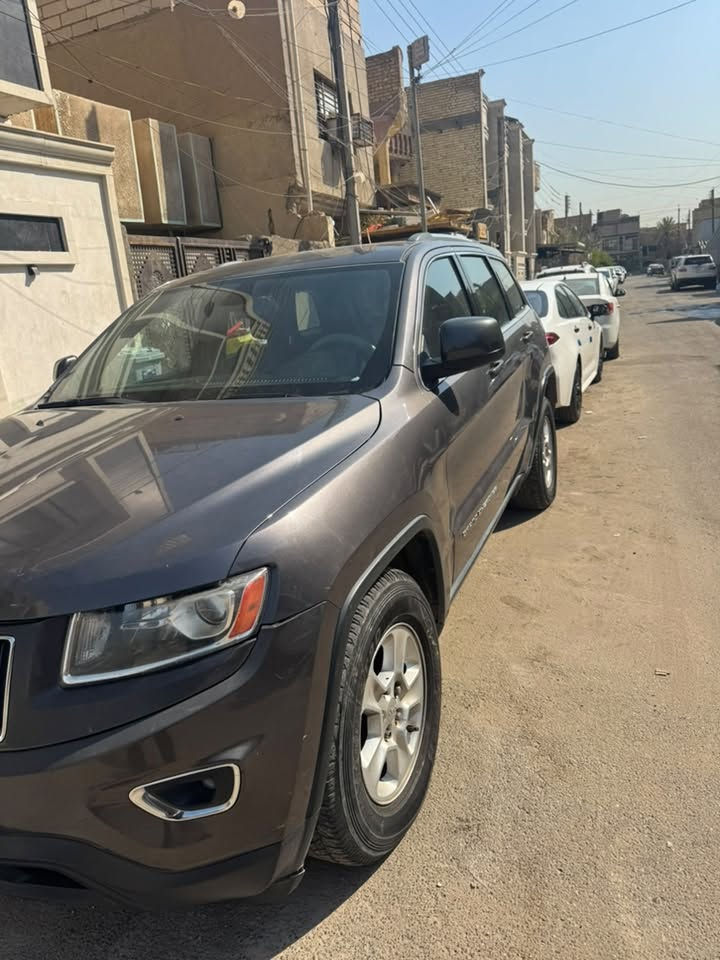 جيب لاريدو 
موديل ٢٠١٤
ماشية ٢١٠ الف كيلو
وارد امريكي
بدون ايرباك 
حادثها موضح بالصور

معروضة للبيع 
مكاني بغداد حي العامل / ***********

نص مكتوب في الصور:
- 000-12737650 02/26/2014 COPYRIGHT 2013 - INSURANCE AUTO AUCTIONS