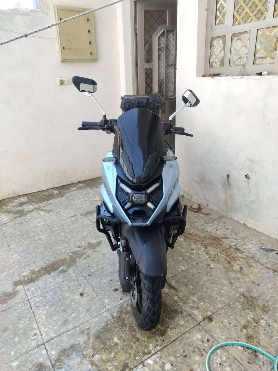 للبيع اباكجي موديل 26مستخدم شهرين 8بطاريات كله شغال عل فحص دبل ليت زنون واصفر علي ناصي
دبل كشن ابلاتوث داخلي السعر 950وبي حك جيه
***********
***********
 للبيع اباكجي موديل 26مستخدم شهرين 8بطاريات كله شغال عل فحص دبل ليت زنون واصفر علي ناصي
