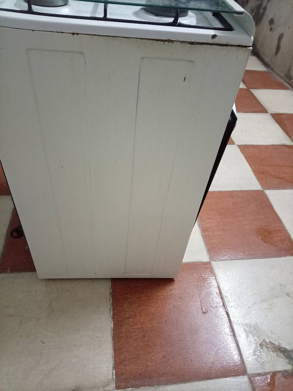 طباخ • نضيف • للبيع