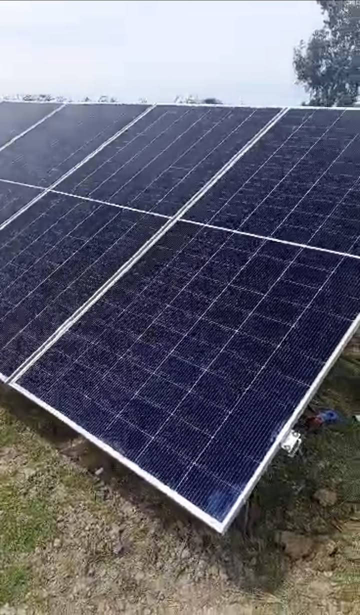 هل تبحث عن الحل الأمثل لتشغيل محركاتك ومشاريعك الزراعية والصناعية بكل أمان وسلاسة؟
نقدم لك إنفرترات Rising عالية الأداء، الحل الذكي والعملي لتوفير الطاقة وضمان استمرارية العمل.
اجعل مشروعك أكثر كفاءة واستدامة مع الشعاع الذهبي للمنظومات.
​📞 للطلب والاستفسار: يراسلنا على بريد الصفحة أو الاتصال بالأرقام المرفقة.  ***********
                         ***********
