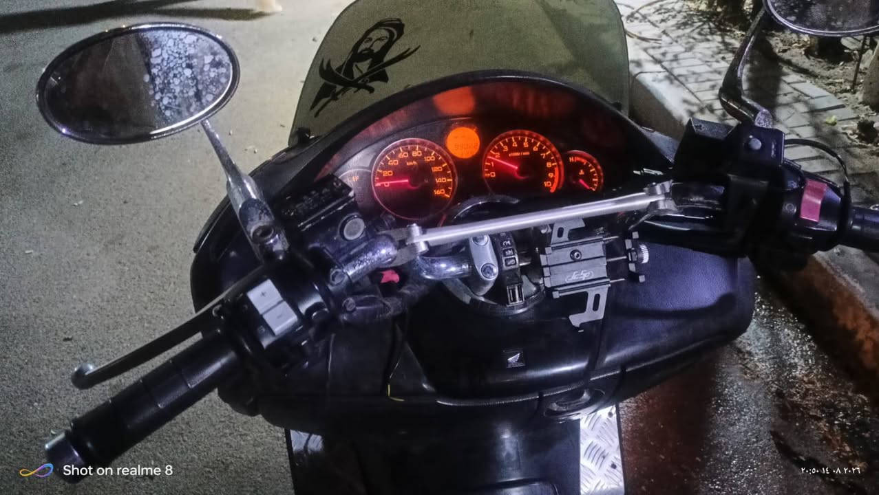 فورزا ادوات 08 نظيفه ومشيها خير من الله گير أوتو محرك نظيف وما مفتوح .سعر مليون وبي مجال للشراي مكاني البصره 
رقم ؛***********
