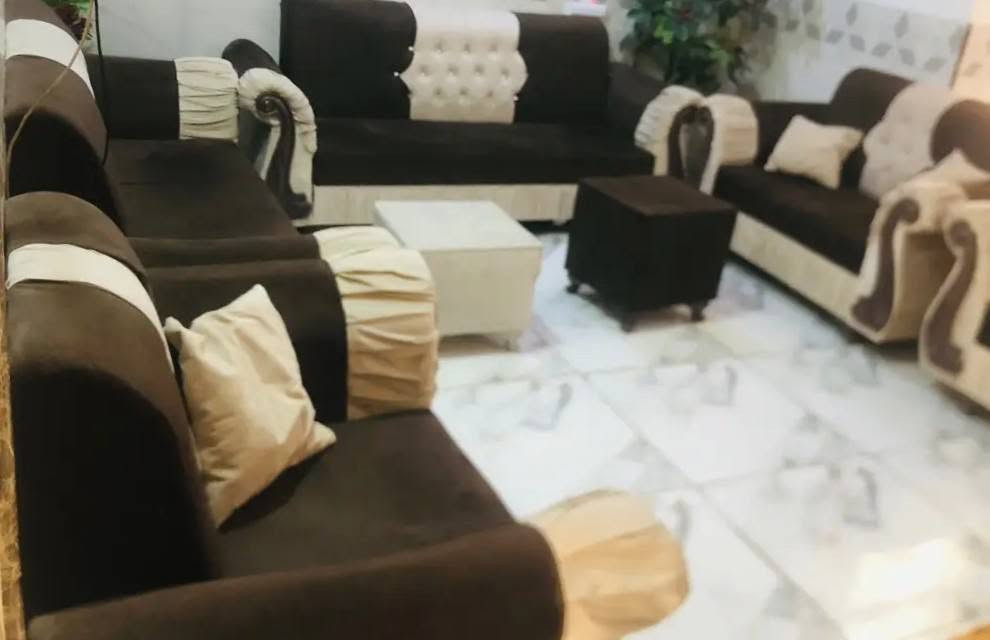 تخم عشر نفرات نضيف جدن مو تسكام مكانه نجف سعر ٢٥٠ الف وبي مجال مستعجل عل بيع رقم ***********
