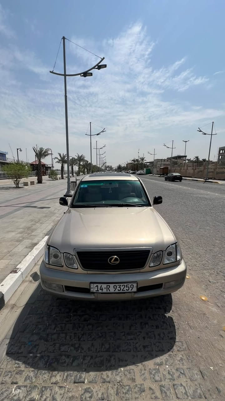 لكزس LX450
مديل 2000 فول مواصفات
فتحت سقف
تحكم كشنات كهرباء
ستيرن كهرباء
لايتات اوتو
كامرة خلفية
بيه شاشه
لايتات زنون
مكينه 8 سلندر
خزن كشنات
منضومه تبريد جديدة
بنيت وجاملغات صبغ جمالية فقط
العنوان البصرة
السعر 147 ورقه
*********** الرقم
