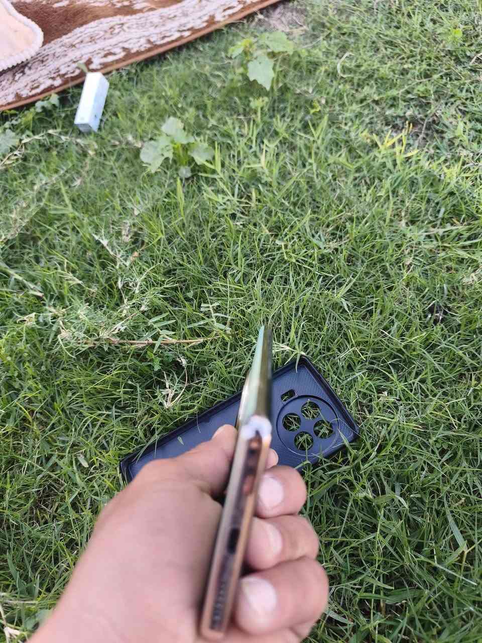تكنو سبارك 20 برو • للبيع