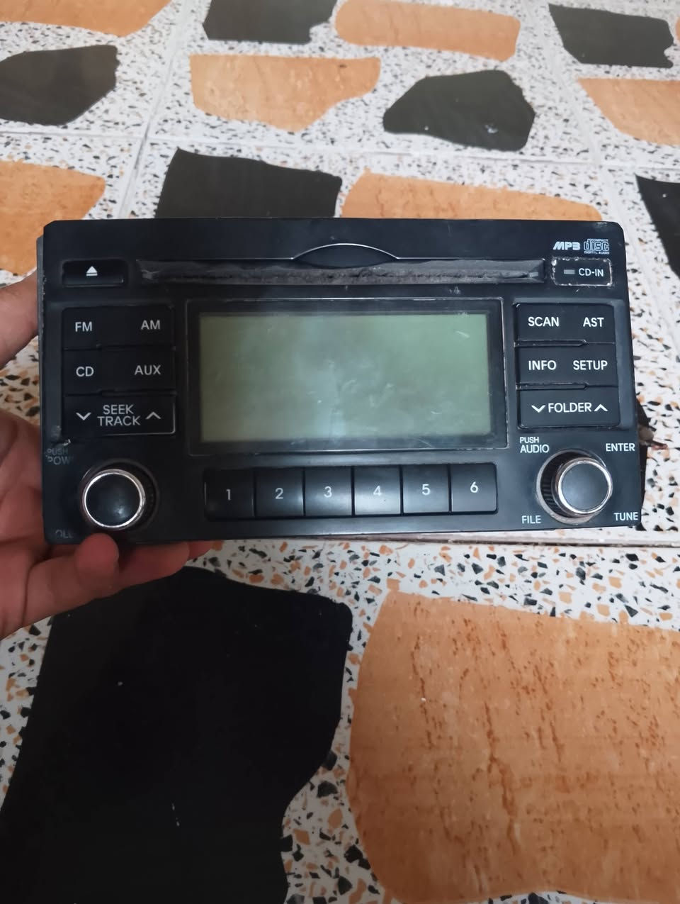 مسجل كيه بعده جديد مال تفصيخ سعره 50 وبيه مجال مال حديث عنوان خالديه ***********
