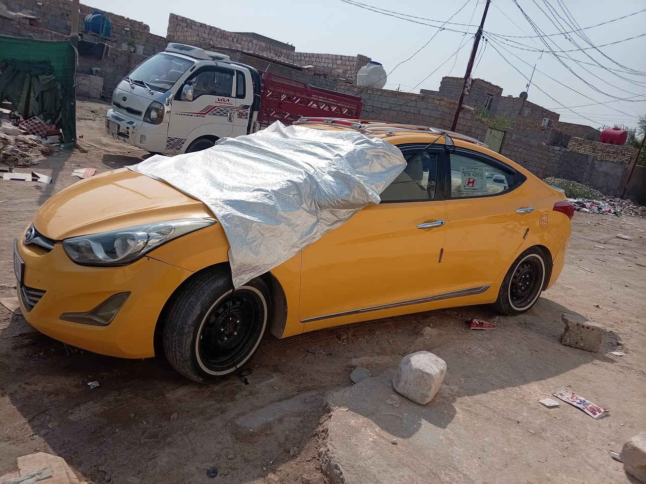 الانتره مديل 2013 خليجي رقم انكليزي سنويه 2031 كربلاء 
السلام عليكم الانتره مديل 2013 خليجي السياره بيها قطعتين كير مكينه حداديه كهربائية تخم تاير كهربائيات دوشمه شاشه اندرويد كامره خلفيه دوار السياره فول تاخذها ماتخسر عليها ربع دينار جاهزه ع اخر حبايه مصفره هيئه وغرامات العنوان ديوانيه 
للاتصال ***********
