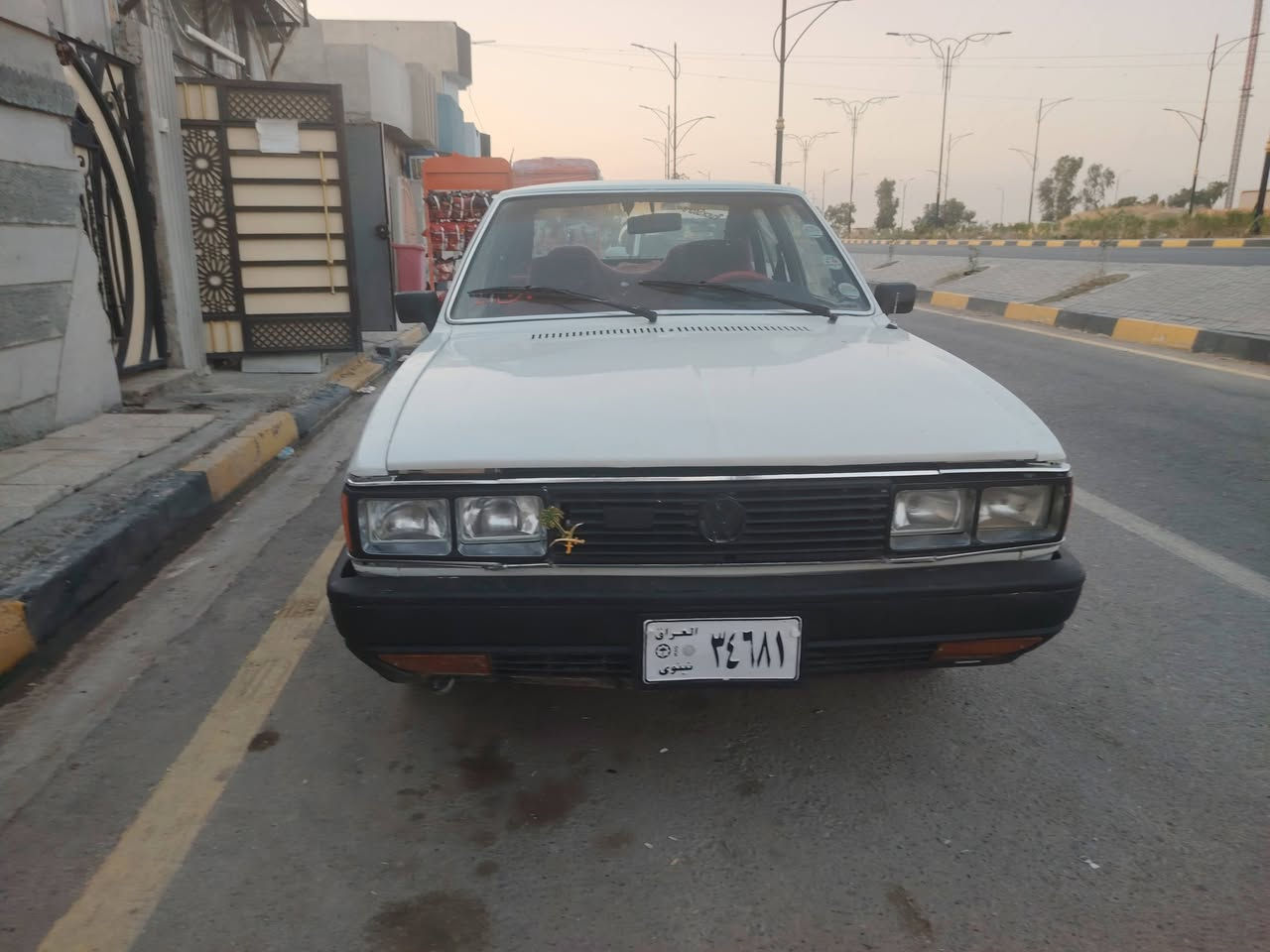 سياره للبيع برازيلي موديل ٨٨ اب شرط من الدعاميه الدعاميه نينوى السعر ٢٥ وبيها مجال الاستفسار على الرقم *********** وكورك ***********
