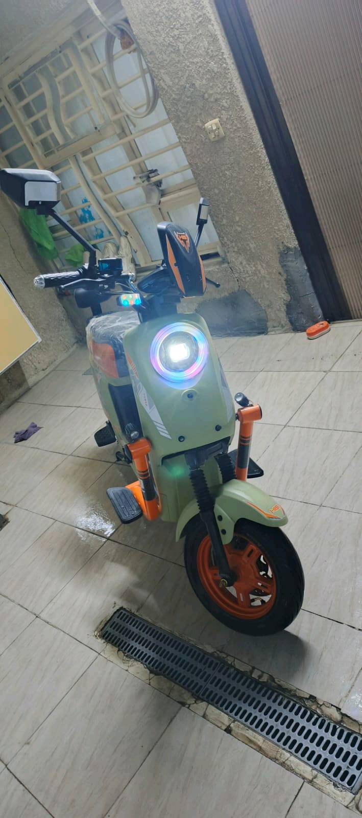 HIS H900 • ٢٠٠٠W • جديدة