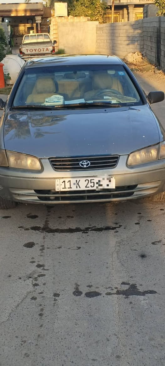 السلام عليكم
للبيع تيوتا كامري 
مديل 2001
السياره مثل ما واضحه بل صوره
اللون. برونزي رمادي 
المحرك. 4 بستم 2200صدر جديد 
الرقم. بغداد انكليزي  وارد امريكي حادث جامع خلفي اني ابيع صبغ احزام
تدفئه تبريد جاز
السعر 60 وبيها مجال
مكاني صلاح الدين تكريت أو الاسحاقي ***********ابو ميرال

