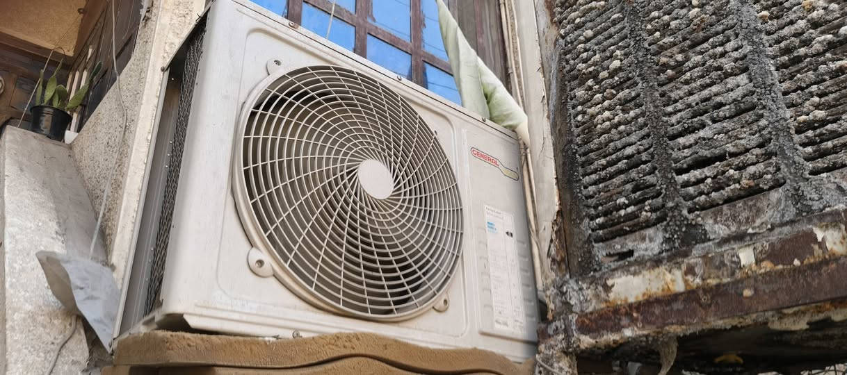 سبلت جنرال واحد طن شغال تبريد ثلج سعره 250 اليشتريه هو يفتحه مكاني الامين الثانيه *********** او واتساب
