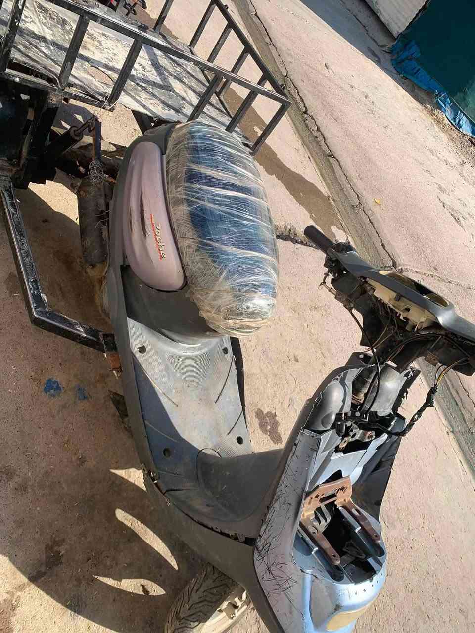 ماطر للبيع كل شيء ما عاوزه بس العربانه اللحيه هسه 200 وبي@مجال بسيط مكان موصل ايمن نغم الهاتف ‏‪***********‬‏

