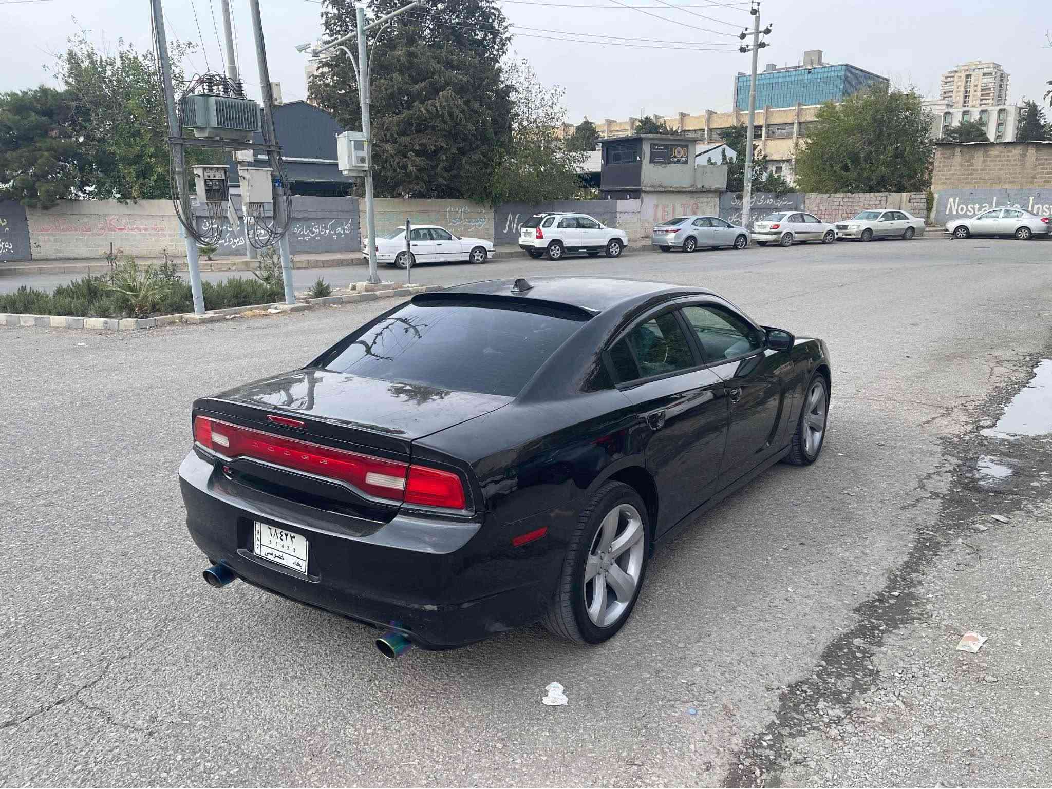 دودج تشارجر • V6 • ٢٠١٢