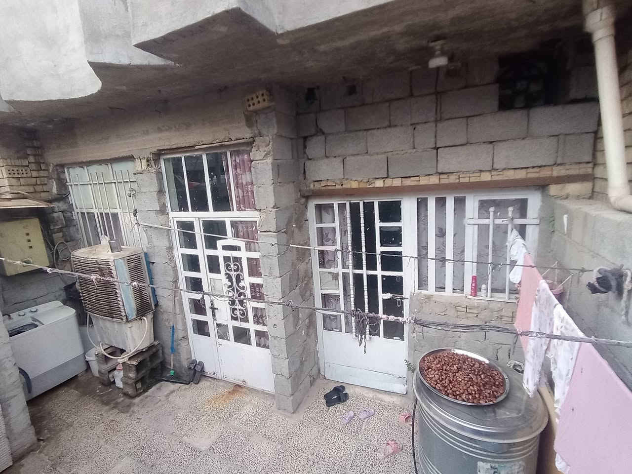 أسوار بغداد • ١٠٠م • واجهة ٦م