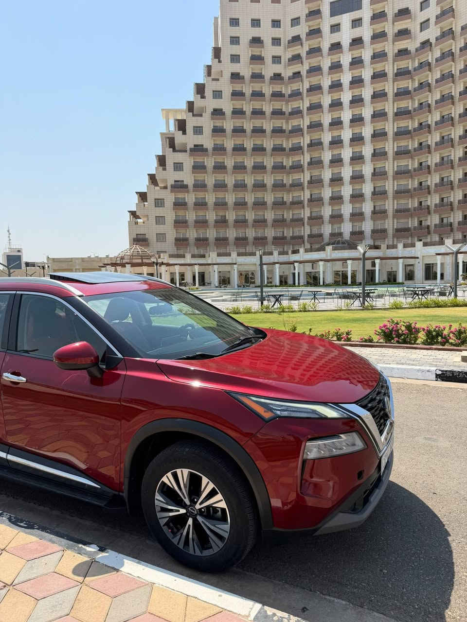 السلام عليكم ورحمة الله وبركاته 
للبيع فقط نيسان روج SV 
✨ رقم الشاصي مرفق مع الصور 
✅ موديل 2022 
✅ فئة SV
✅ محرك 1.5 تيربو – 3 سلندر اقتصادي 
✅ رقم اربيل باسمي شخصيا 
✅ سنوية جديد تخم تايرات جديد 
✅ضرر السياره الباب الخلفي الايمن 
بجم كبس شرط السونار 
📍 مكان السيارة: بغداد 
💰السعر 158 مع المجال اتصل وتدلل
والسعر بي مجال للشراي يشلع عيوني
سيارة نظيفة جداً، جاهزة من كل النواحي،  
للتواصل عبر الرقم او واتساب 

 ***********  دكتور أسامة 

،
