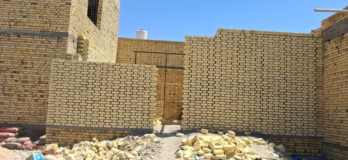 اللهم صلي على محمد وآل محمد
جزء من عملي داخل الناصريه فقط
بناء طابوق بلوك ثرمستون مقطوعه او عالدبل
متفرغ حاليا ***********
