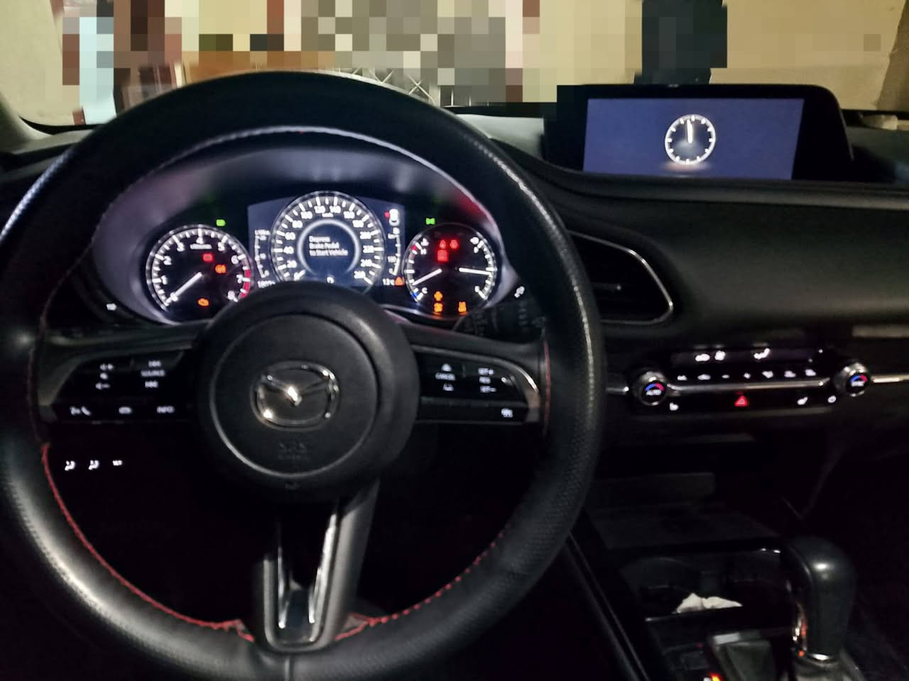 MAZDA 2024 CX30
 اوتوماتيك دبل اكسنت 4 بستن
 رقم اربيل
بصمة 
 داخلي جلد احمر 
تبريد مركزي امامي وخلفي 
هيترات كشن 
سقف سلايد
ماشية 44
اربع قطع صبغ 
السيارة نظيفه وبحالة ممتازة للاستفسار عن السعر ورقم الشاصي الاتصال بالرقم ***********
