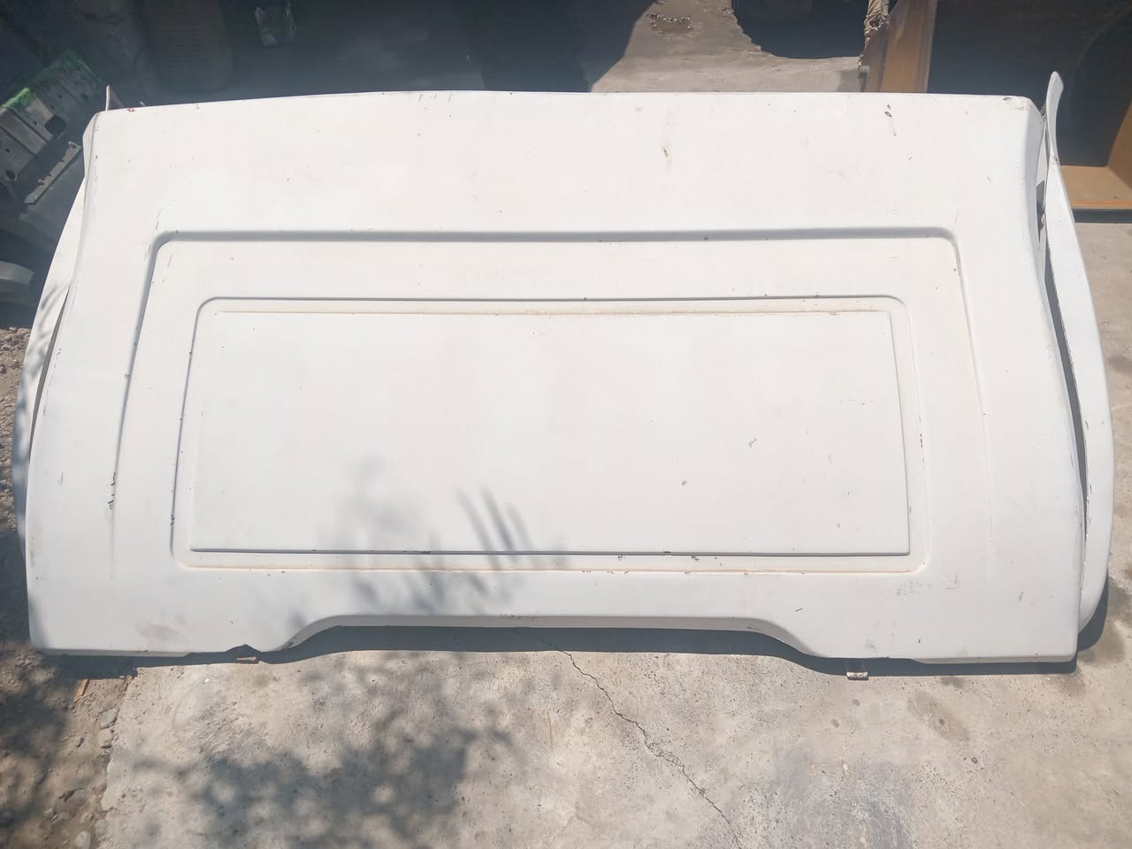 للبيع..... 
كاسحه + زعانف + صنية عربانه
جدد مستخدمين شي قليل
مكان الموصل
***********
 ***********
