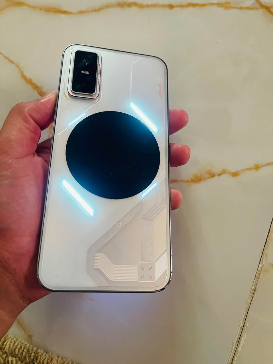 GT 30 برو جهاز ما مفتوح نضيف سعره 350 مكان بابل *********** واتساب

نص مكتوب في الصور:
- ١٢:٢٥ هاتفى XOS FOR GT 16.2.0 التحقق من التحديثات اسم الجهاز Infinix GT 30 Pro التخزين ٣٩,٩٢ غ.ب / ٢٥٦ غ.ب الطراز Infinix X6873 وحدة المعالجة المركزية Dimensity 8350 Ultimate RAM ١٢,٠٠ غ.ب + ٦,٠٠ غ.ب الكاميرا الخلفية 108M+8M الكاميرا الأمامية 13M البطارية 5500mAh الشاشة 1224x2720
