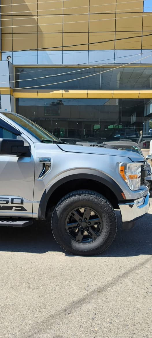فوردF150 سعر بلاش235$ومجال
F150
2022
محرك„V8
مواصفات:XLT
4X4دبل اكسل
شاشه وسط كشن كهربائي حساسات امامي وخلفي 
حادث السياره بنيد +جاملغ امامي صبغ بدون دواخل وشاصي وايرباك 
رقم سياره دهوك تحويل وكاله شرط
سعر: 235ومجال
***********
