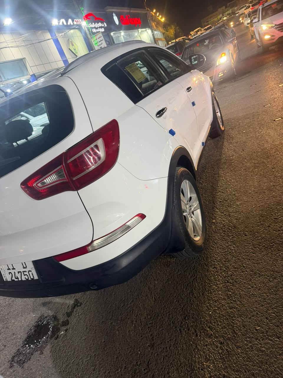 كيا سبورتج للبيع رقم بغداد
موديل ٢٠١١خليجيه
بيها صبغ ثلاث قطع صبغ 
مواصفات عاديه  
مكانها بغداد 
لاستفسار ***********
السعر ١١٨ بيها مجال
