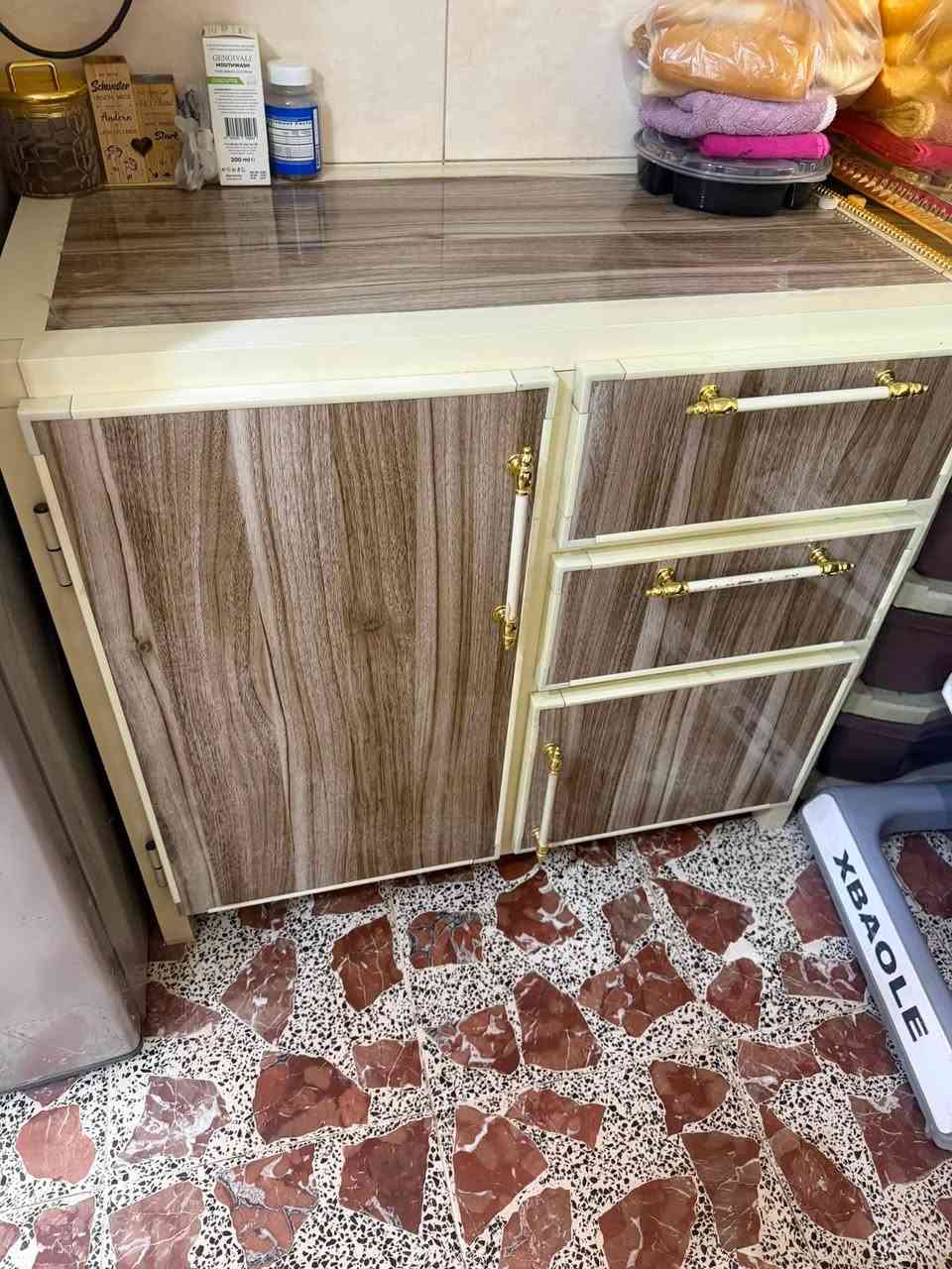 سلام عليكم كاونترات لبيع دراجة الثخين مو الخفيف 3 قطع بس المرمر بغسلة مفطور مكاني بغداد الجديدة  السعر 400 ***********

