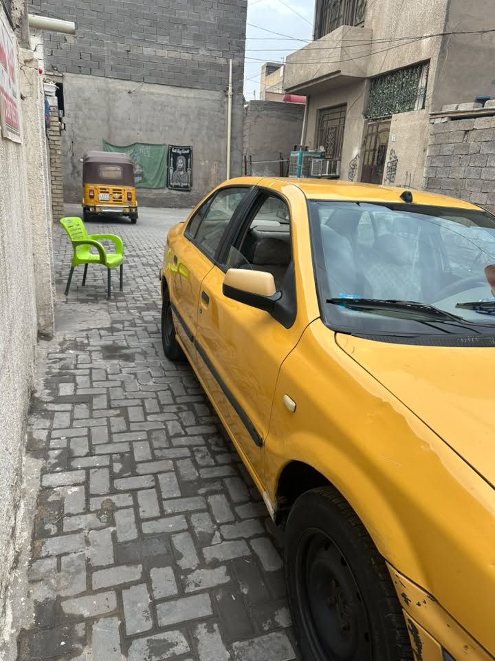 سمند • ٢٠١١ • بدون صبغ