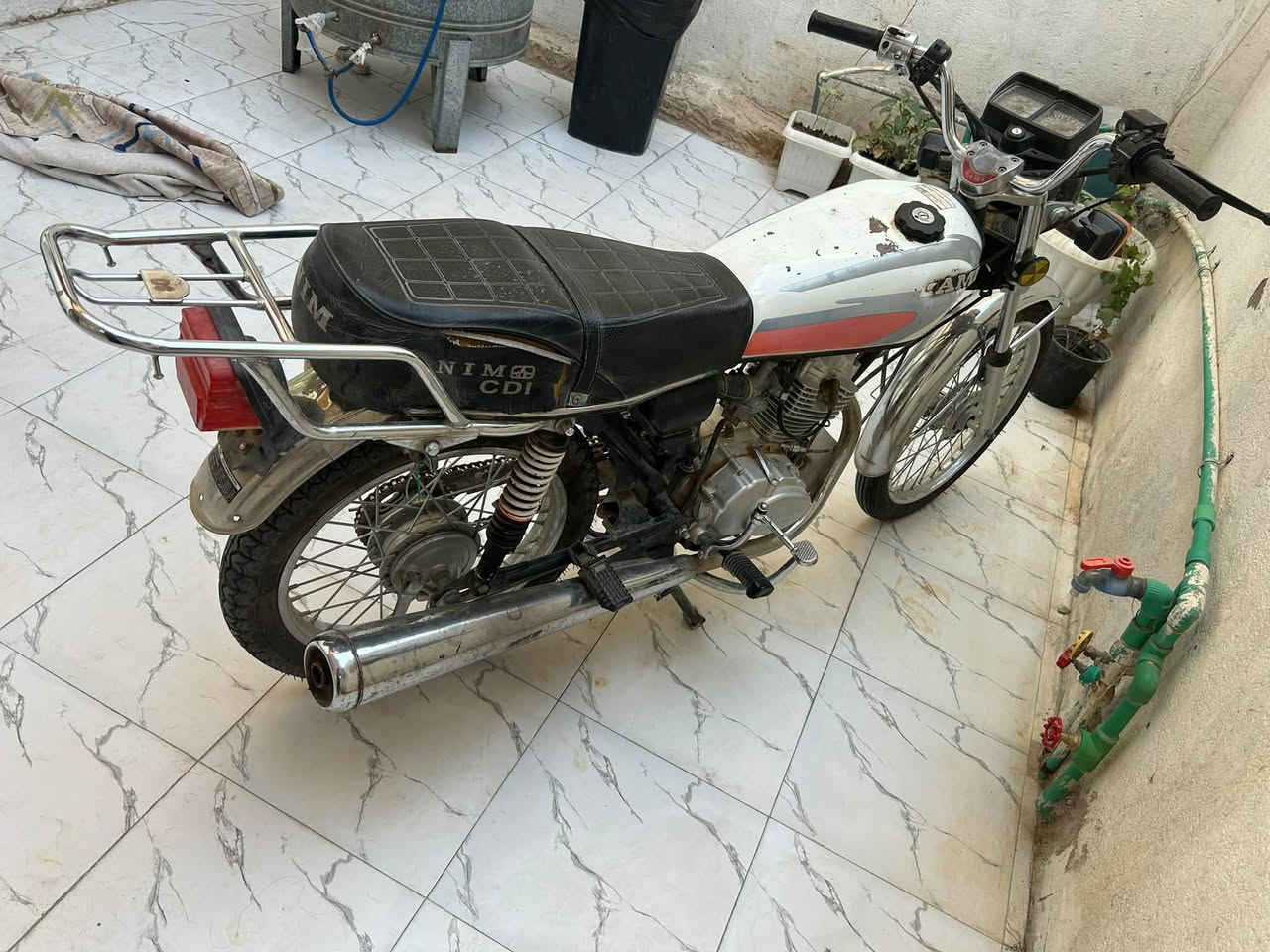 دراجه نامه دراجه نضيفه تايرات جدد موديل 21 طالعه ب 22
اوراق سكنر السعر 600 وبيها مجال قليل
للاستفسار الاتصال ع الرقم 
***********
