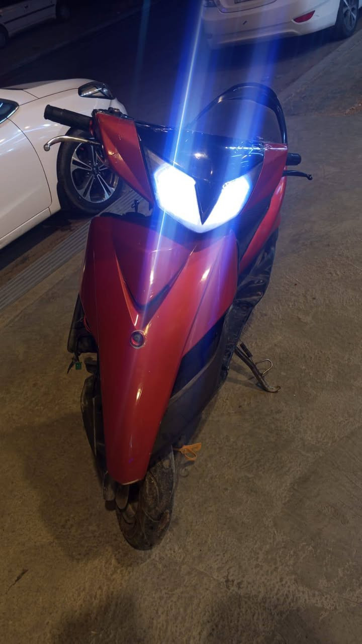 دراجـة نوع ثعلب 🛵
. 
بيها نقوصات❗❗
. 
. قبق مال هندر(فقط يحتاجلة براغي)

. بريك خلفي 

. للأستفـسار ❗
«***********»
مكاني (بغداد.   الغزالية) 
السعر(250 ) وبيها مجال للطيبين
