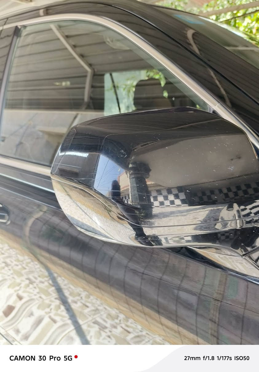 جمسي يوكن sl e
موديل٢٠٢٤ ماشيه٤٢ ألف رقم بغداد 
سياره جديده مكفوله كفاله عامه ماعدى شخطه بلدعاميه وبلمرايه موضحهن بلصور الباقي مكفول من  كل شيء باسمي 
سعرها ٤٦٥$وبيه مجال عنوان السياره بابل
اتصال ***********

نص مكتوب في الصور:
- CAMON 30 Pro 5G 27mm f/1.8 1/100s ISO246
- CAMON 30 Pro 5G 27mm f/1.8 1/100s ISO61
- CAMON 30 Pro 5G
- 27mm f/1.8 1/177s ISO50
- CAMON 30 Pro 5G 27mm f/1.8 1/338s ISO50
- CAMON 30 Pro 5G 27mm f/1.8 1/209s ISO50