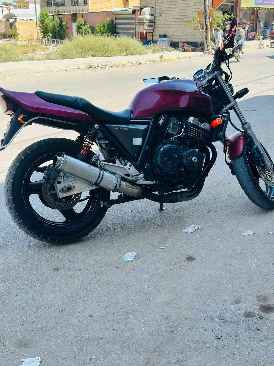 السلام عليكم اخوان
دراجهcb400 جيل اول 16ولف كامله مكمله كفاله عامه مابيهه اي نقص دراجه محرك(مكفول) مكينه مامفتوحه شلعه معدل تجي وتشوف بعينك محركها ناعم عليهه ادامه بلكات دهن درجه اولى كله نضيف على وضع الوكاله دراجه للبيع او المراوس حسب القناعه 
السعر والاستفسار اكثر ***********
