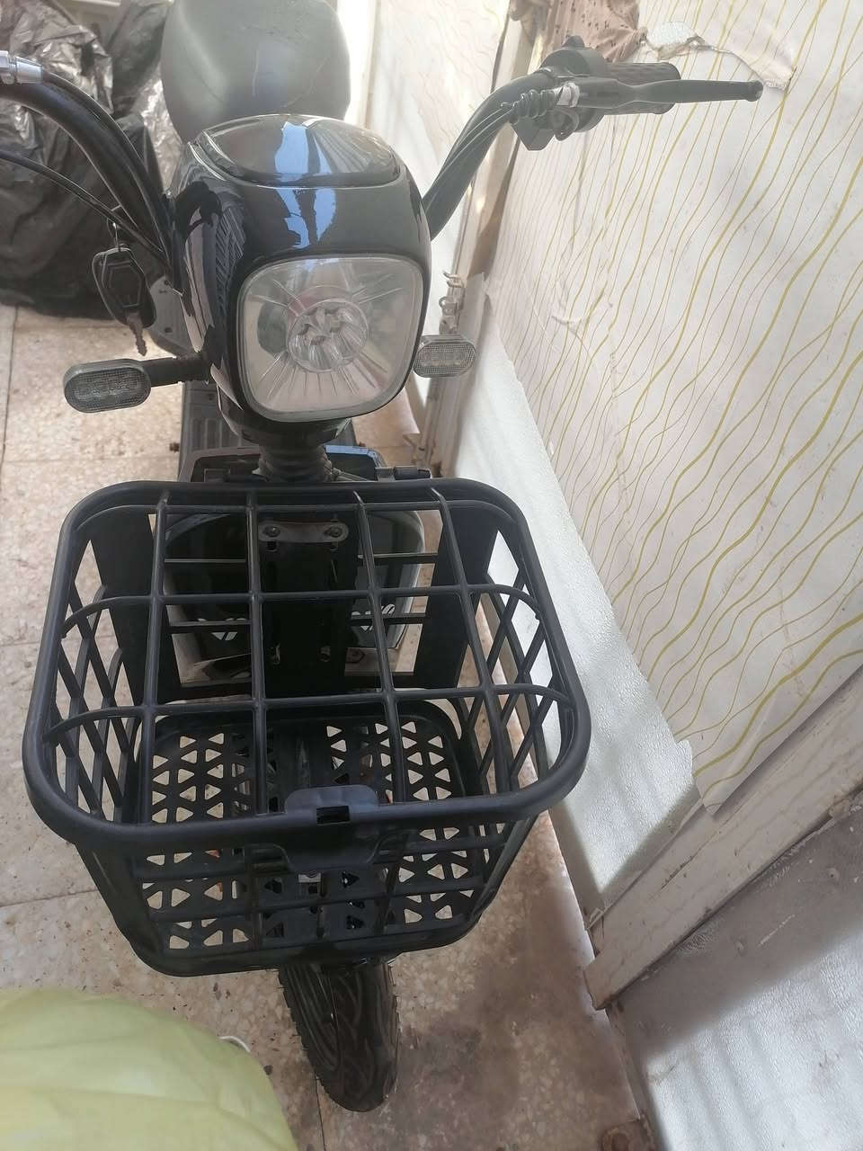 مكفوله من كلشي شاصي قوي حجم 16
بدون بطاريات نتركن ووكفن 

135
الشعب حي البساتين
***********
