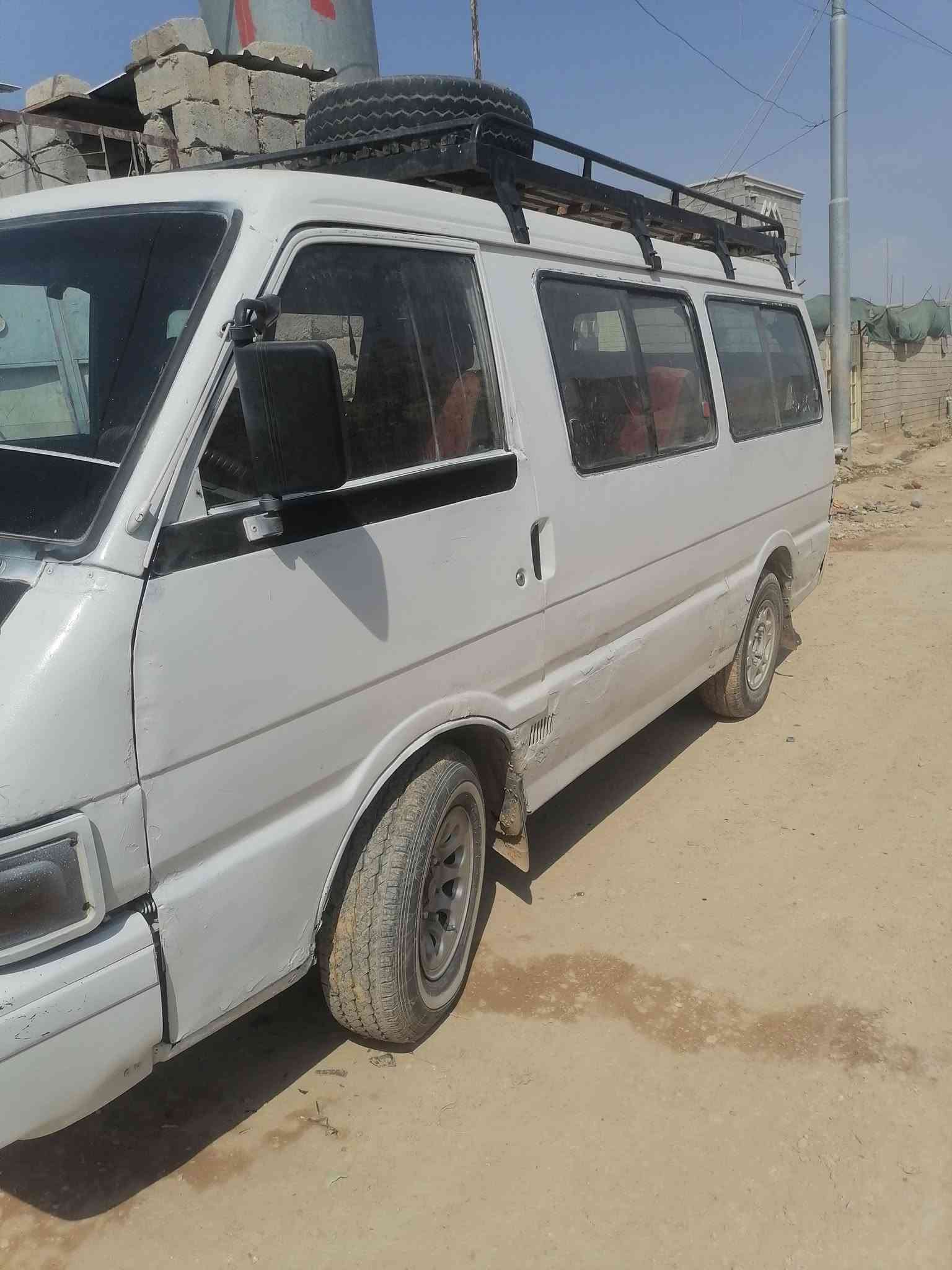 كيا بست موديل 94  رقم بغداد مشروع وطني ثانويه 23 شرط الوكاله من الوكيل مكينه والجير شرط لكسن مرور صفر هيئه عليها 150 مكان الايمن هرمات الثانيه السياره ب 22 وبيها مجال ***********.    كورك***********.

