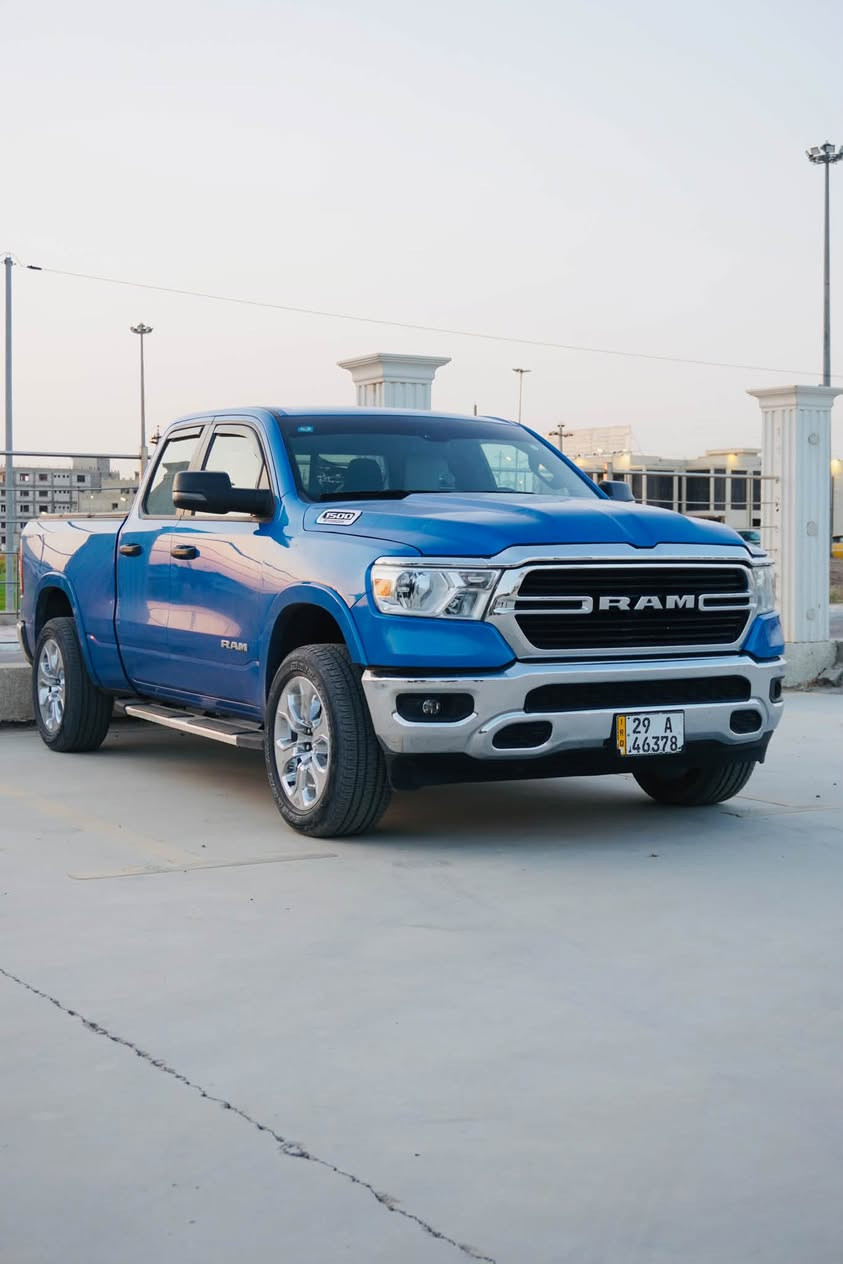 🚘 رام بك هورن – باب وربع | موديل 2023
🔹 المحرك: 6 سلندر

🔹 الدفع: 4×4 فور ويل

🔹 نظام توفير الوقود: إطفاء ذاتي للمحرك لتقليل صرف الوقود

🔹 الكشنات: تدفئة وتبريد

🔹 الارتفاع: مرفوعة 3 إنج

🔹 الممشى: 27,000 ميل

🔹 الحادث: فقط خشم البنيد من جهة السائق

🔹 رقم واسط

📍 الموقع: واسط_ كوت 

📞 للاستفسار: ***********
