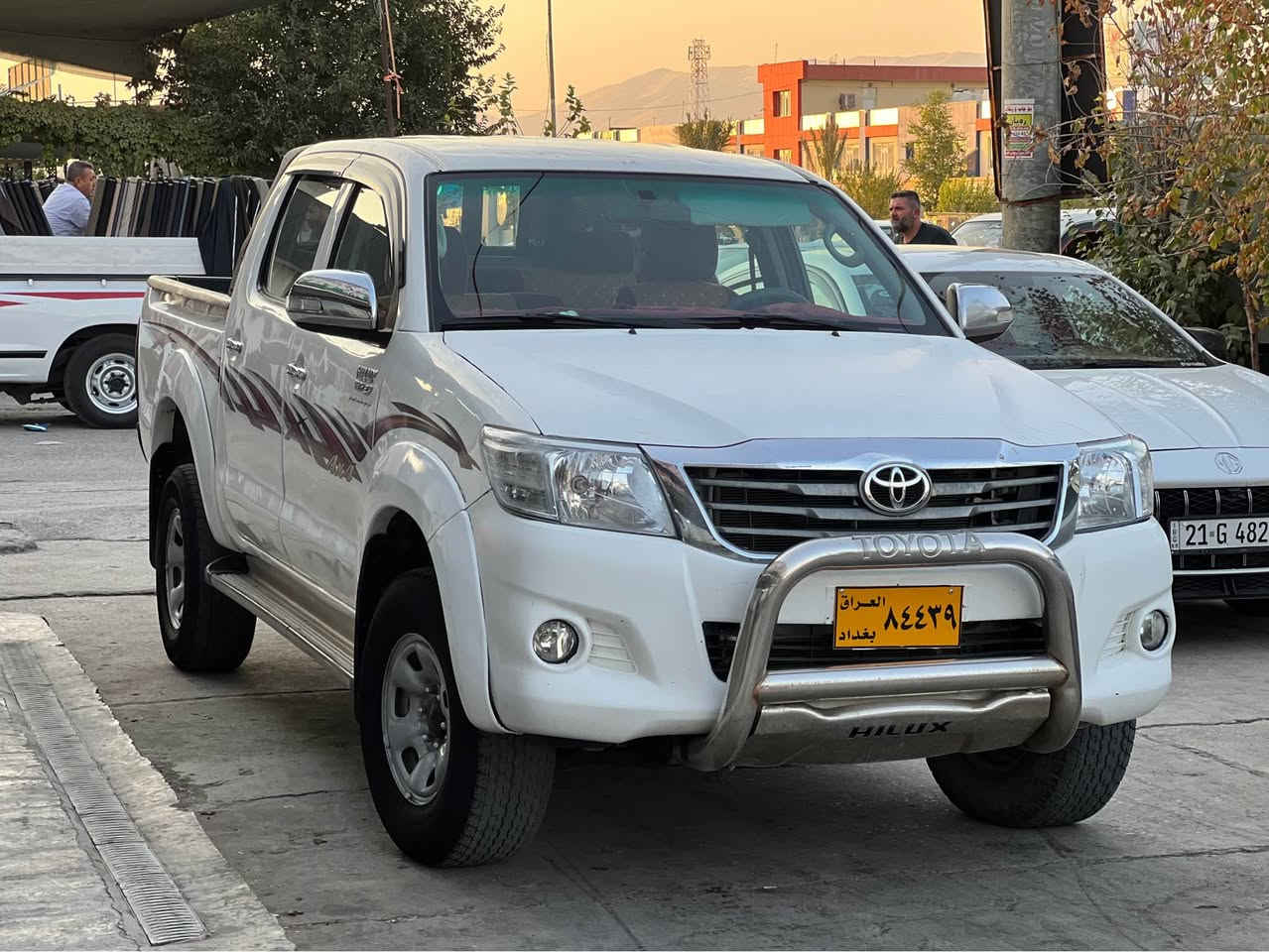 سەرەتا بەناوی خوا 
مەرزیەی دەبڵ ئەکسل 2013 سعودی بتڵ 
سەیارەکە لێزەری دوبەیە (بڕاوەیە)
گێڕو مەکینەو ئەکسل و تەبرید ساردو گەرم کارەبایی هەمووت بەشەرت 
تایەی تازەیە 
کەفیلی ماڵی مەدەنی ئەکەین 
تەقەو ڕەقەی نییە سەیارەکە هەتا بڵێی توندوتۆڵە
گراین شەفتی ئەکسلەکەی دەرکراوە
نرخ = 103 گەڵاو مامەڵەیەکی برایانە 
تکایە موشتەریت تێل بکە 
***********
*********** دار بنديهكان, السليمانية
