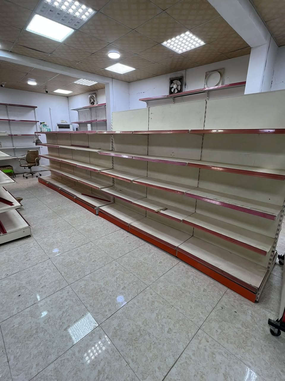 سلاام عليكم متوفر رفوف جاهزة جديد اسعار مناسبة عنوان ديالى قضاء الخالص اتصل ***********☎️📞

