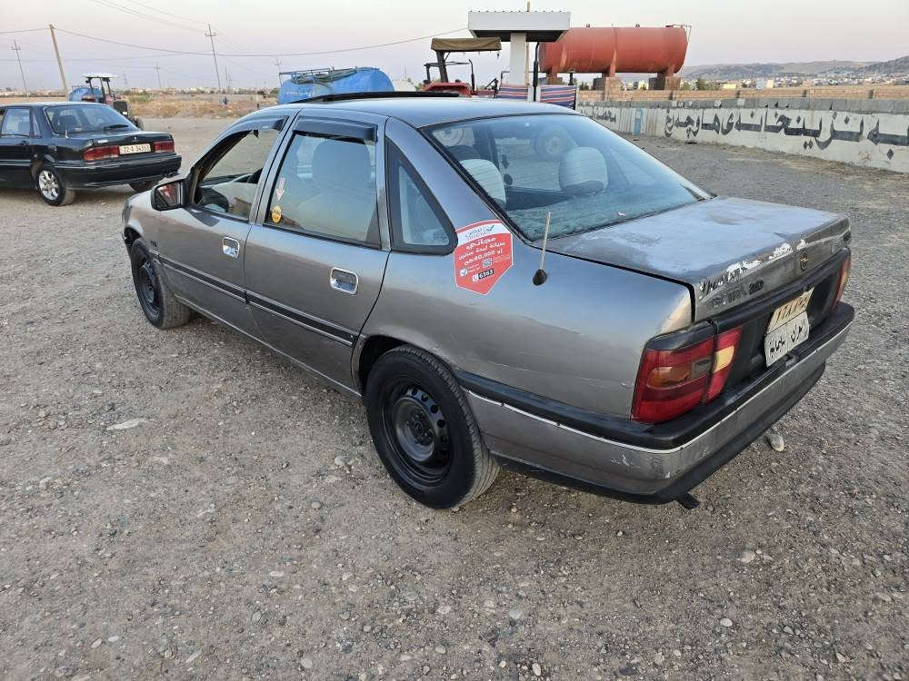 بەناوی خودای گەورەومیهرەبان
                   ***********__***********
ئۆپڵ ڤیکترا مۆدیل 91مەکینە20ی اتوماتیک مواسەفات پاوەر abs  سڵایت 
( پێش و دوای لێدراوی نیە) دۆسەوهیلالیشی بیلادە شعارنیە خایساتی نیە
یەک چاملغی دوای لای سایەق نیوەی دەعمی هەیە بێ ناوگرتن
گێڕو مەکینەی بەشەرتە مەزبوت
تاقم پێش و دوای چرکەی تیانیە
کارەباییاتی هەموی ئیشەکات گێچەکان
 بەنزین و گێچ حەماوەوکیلۆمەترو فڕەی کرین وفڵچەوئاو ڤان 
سەنەوی دوو مانگە بەسەرچوە
تحویل غرامە بڕاوە بەشەرتە
نرخی ( 31  ) گەڵا مەعمەلە شوێن چەمچەماڵ
سلام علیکم اخوان
ئوپل ڤیکترا مودیل 91محرک 20گیر اتوماتیک
مواسفات پاوەر abs  سلایت لاشعار ماکو خایسات 
وراء گدام ماکو دعم 
دوسات و هیلالات بیلادی
گیر محرک بشرط 
صدر امامی خلفی مزبوط
کهربائیات کل یشتغل  
سنویە ساقط 2شهر
 تحویل غرامە گص بشرط
سعرها (  31  ) معاملە مکان جمجمال شمشمل, السليمانية
