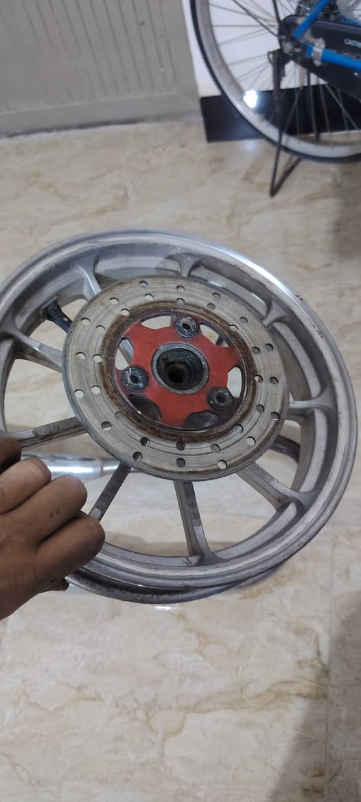 قطع غيار • للبيع