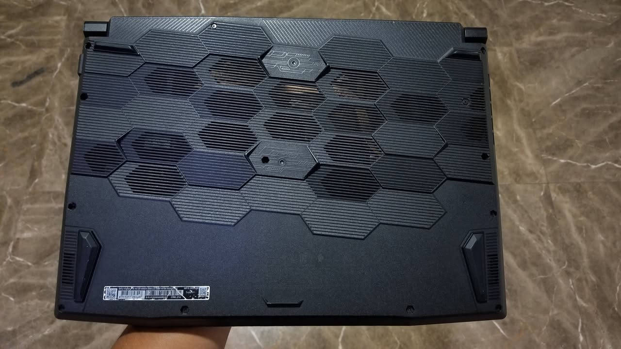 MSI كتانا • RTX 5050 • i7 14700HX
