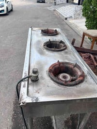 طباخ ايطالي • مال مطعم • مستخدم