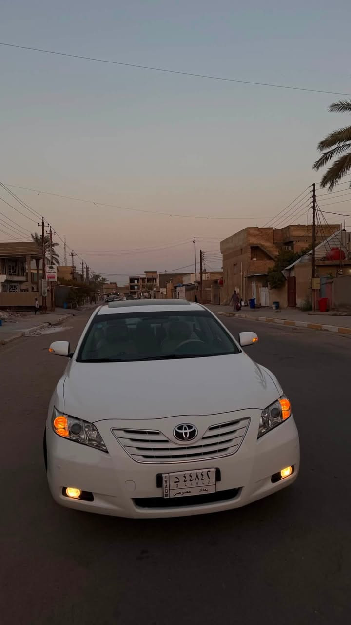 كامري 2009 السياره فول موصفات Glx كفاله عامه قطره صبغ مابيها  كلشي مناقصها السياره  السعر 130 بيها مجال بسيط الرقم ***********
