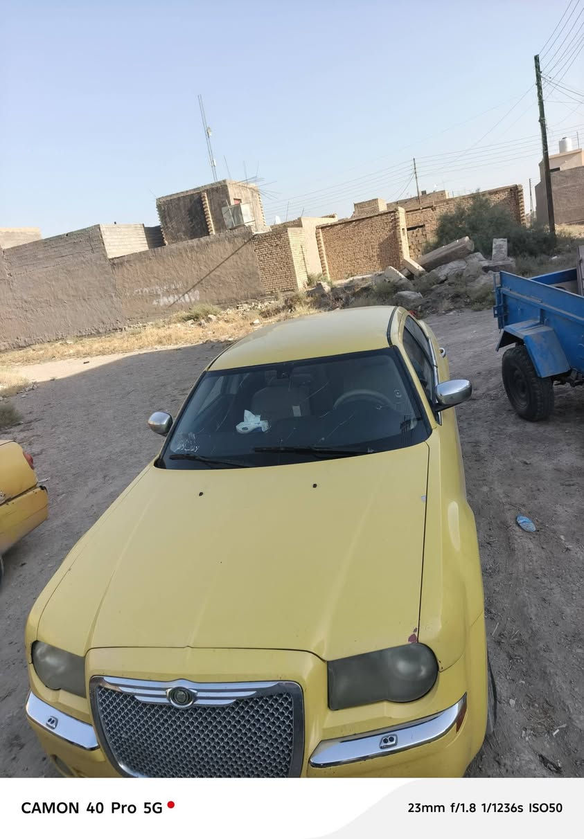 سلام عليكم للمراوس فقط بجمسي الفينيه اوباما 2010رقم نينوى سيارة فول مواصفات ما عدا الفتحة محرك 3500اصل بجم هيمي بيها سقف مبدل تخم تاير تبريد ثلج رقم الموبايل بي واتساب ***********
