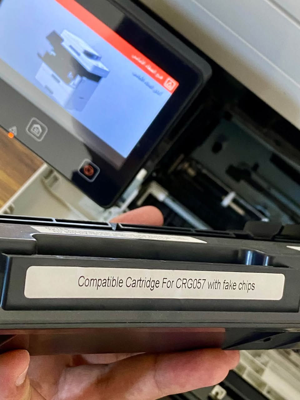 للبيع طابعة | Canon i-SENSYS MF445dw

طابعة كانون ليزر أبيض وأسود 

• طباعة + استنساخ + سكانر + فاكس
• سرعة 38 صفحة بالدقيقة
• طباعة وجهين تلقائي
• سكانر وجهين تلقائي 
• Wi-Fi + USB + LAN 
• شاشة لمس ملونة
• تدعم تونر ( كارتج ) CRG-057 / CRG-057H
• نظيفة ححيل وما واصله مصلح كلشي واضح بالصوره 

للتواصل: ***********

واتساب : ***********

او مراسلة الصفحة .
