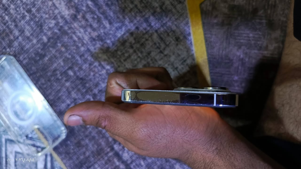 ايفون 14 برو ماكس  امريكي  جهز مجدد ذاكره 256/جهز ما بي اي شكال بس ضهر انكسر بس سعره 850 مكاني بصره  تواصل علا رقم ***********
