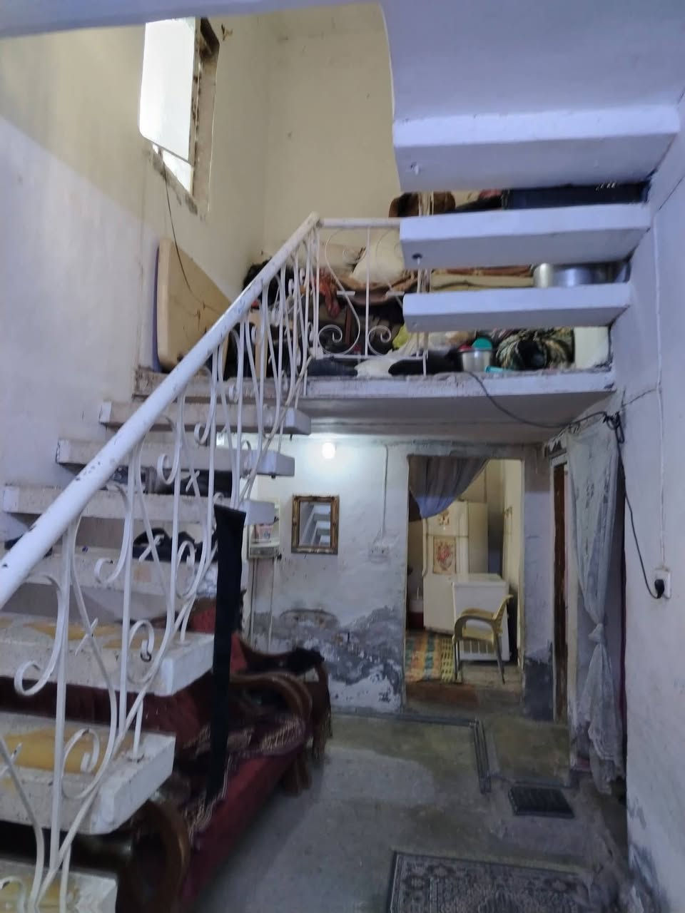 🏡 دار للبيع (يُعتبر تفليش)
📍 الموقع: بهرز – حي القادسية، على الشارع العريض، بالقرب من أسواق صباح الدليمي.

📐 المساحة: 220 م²
📄 النوع: طابو زراعي – سند 25.

✨ موقع مميز وقريب من جميع الخدمات، مناسب لإعادة البناء أو الاستثمار.

💰 السعر: مناسب.

📞 للاستفسار:
***********
