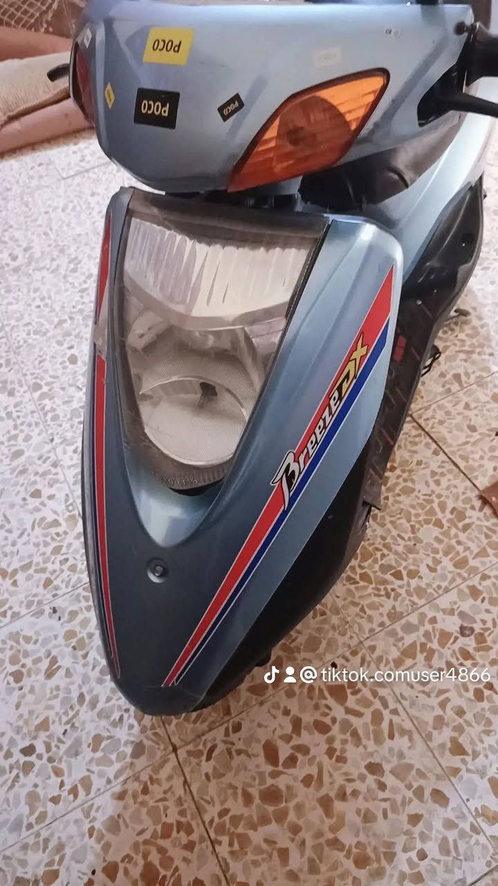 . بريز ياباني سلف هندر محرك بلادي سعر 400  أكو مجال       حي الغدير قرب سلام عليكم اني مندوب اي شي عندك ابيعه بعموله من كربلاء الي عنده يتفضل خاص 
 مبايل ***********يوجد واتس بالرقم  كربلاء حي الغدير
